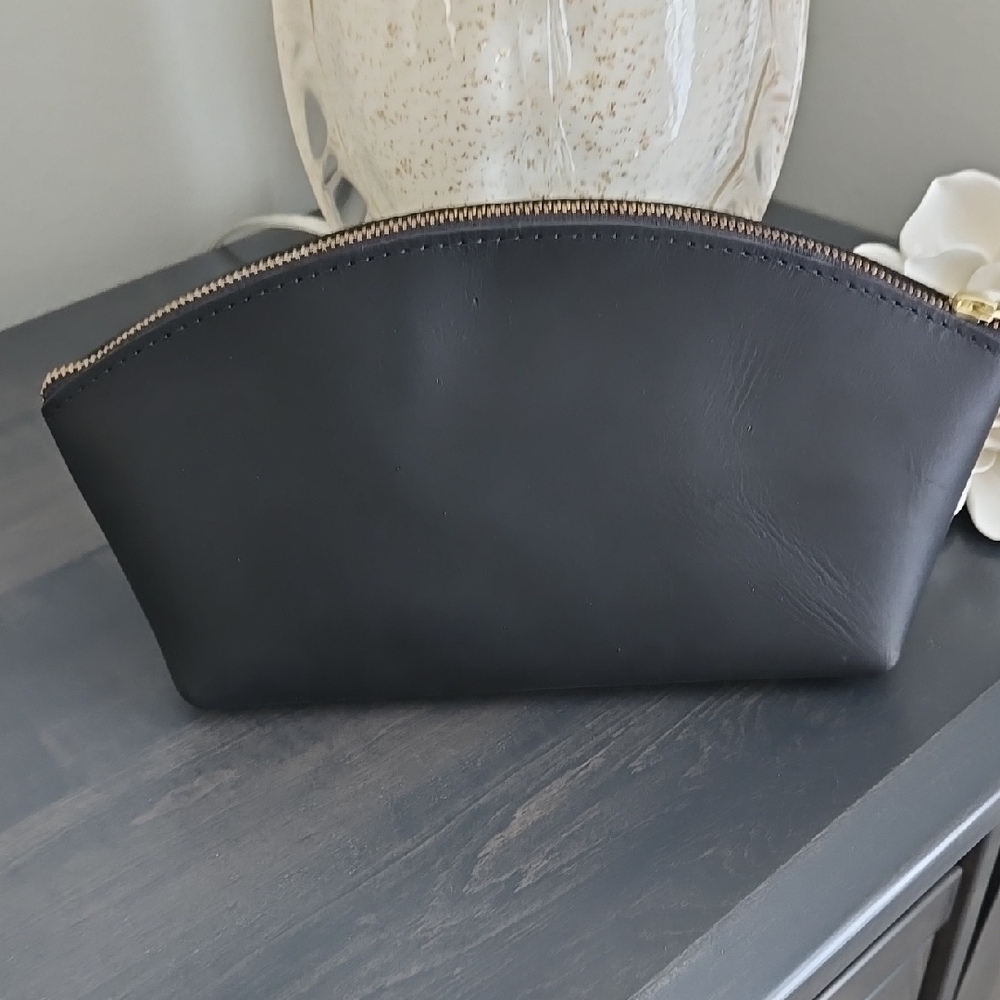Portland Leather Black Cosmetic Bag with Metallic Zipper